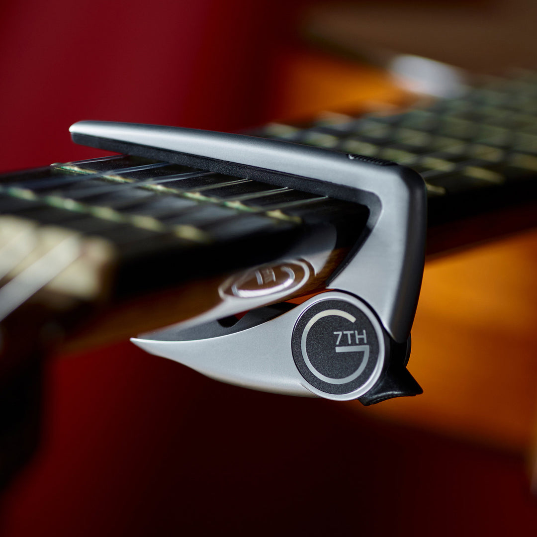 G7th Capo Performance - chitarre Classic, argento (C53013)