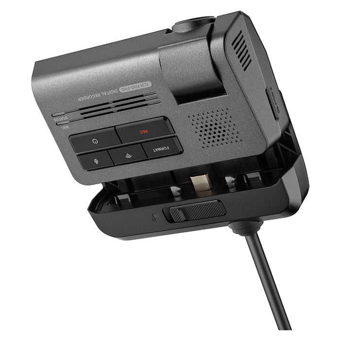 Alpine DVR-F790 dashcam con wi-fi, GPS e dock