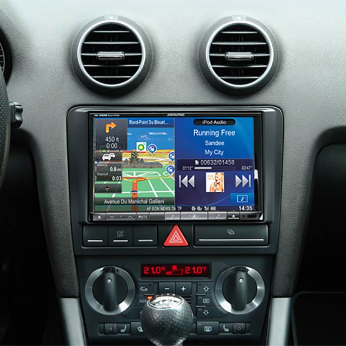 Kit 2-DIN 8" per Audi A3 con display