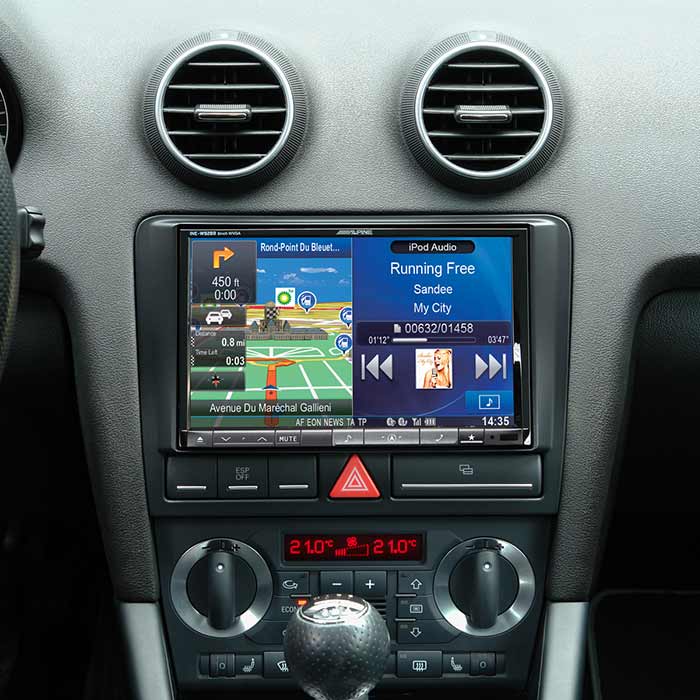Kit 2-DIN 8" per Audi A3 senza display