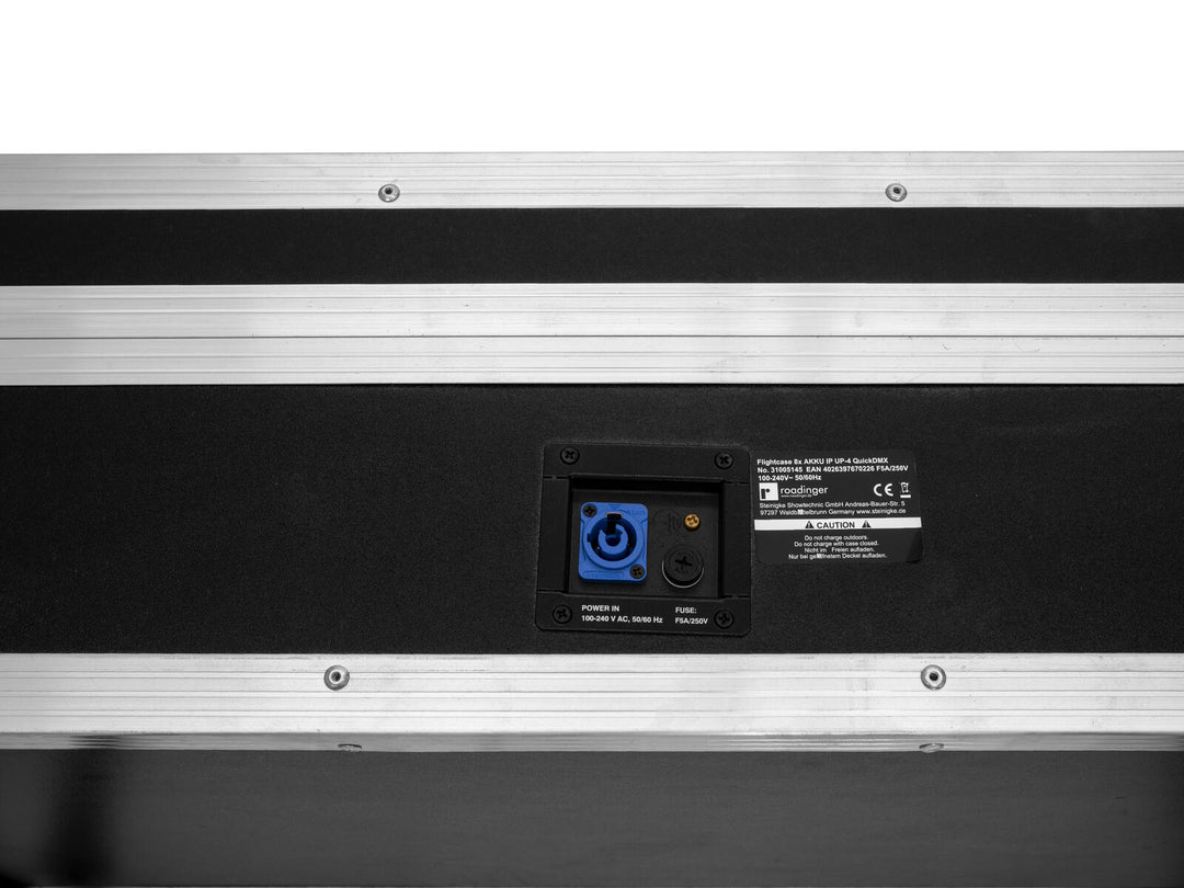 ROADINGER Flightcase 8x AKKU IP UP-4 QuickDMX con funzione di ricarica