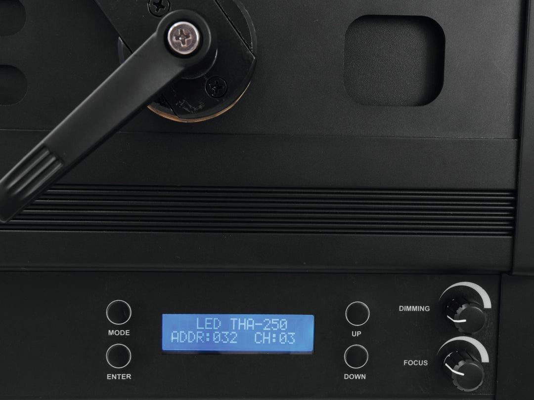 Eurolite LED THA-250F Faretto Teatrale