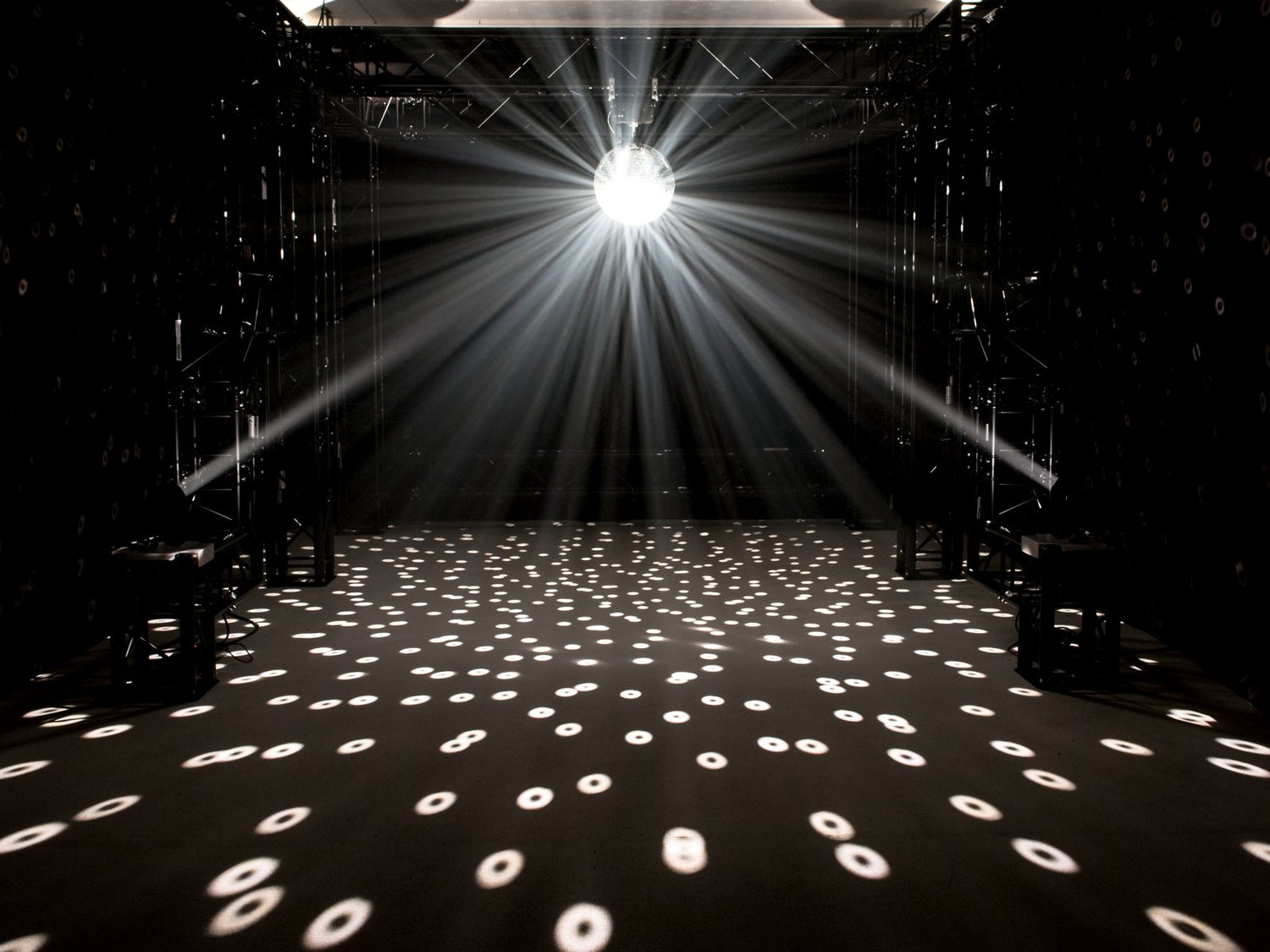 EUROLITE LED PST-15W MK2 WW