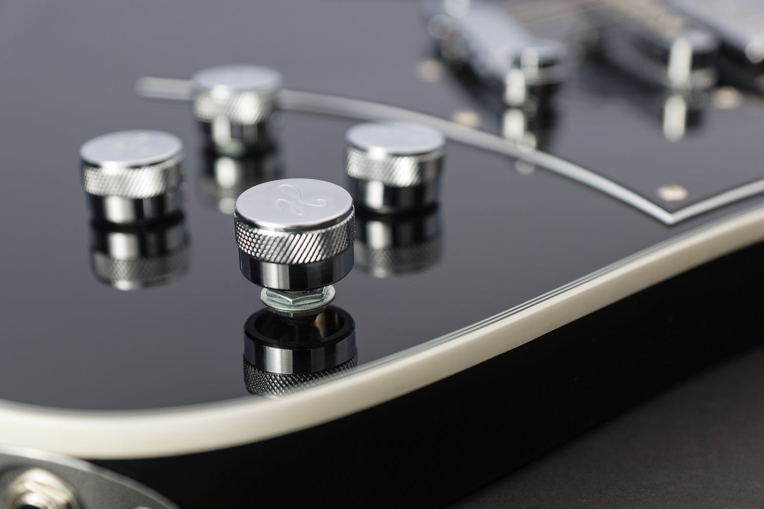 Hagstrom The Phantom Electric Guitar (Black)