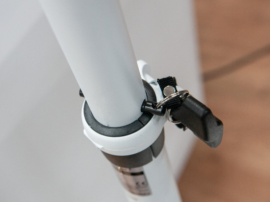 OMNITRONIC BPS-2 Supporto per altoparlante bianco