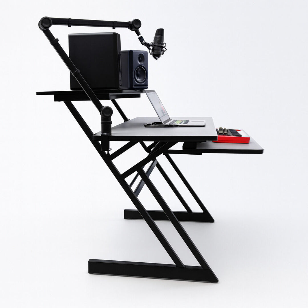 Tavolo da studio con ripiani ed estrazione per keyboard (120 cm)