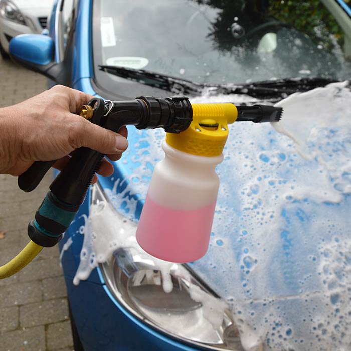 Lancia schiuma per tubo dell'acqua