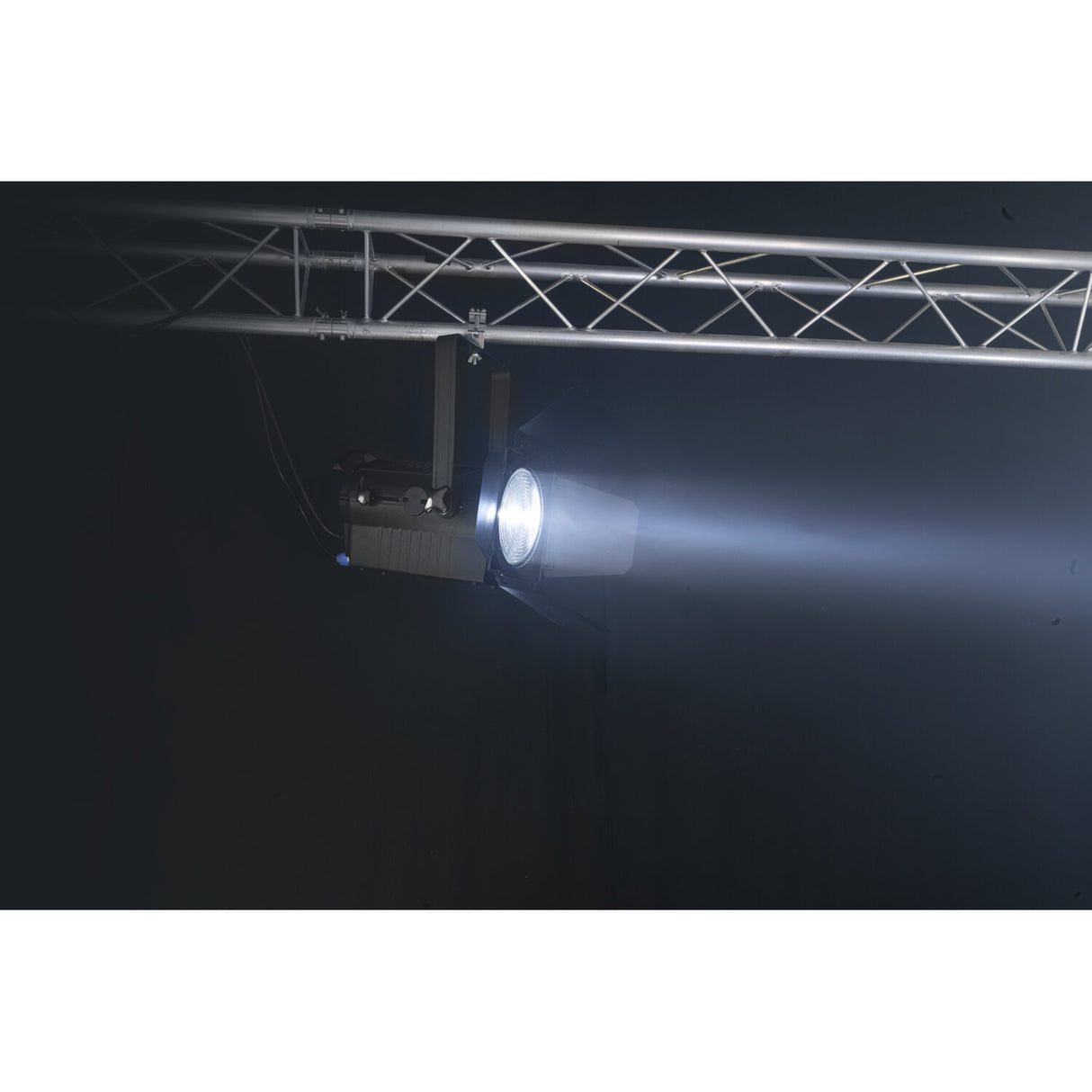 AFX LED Fresnel RGBW