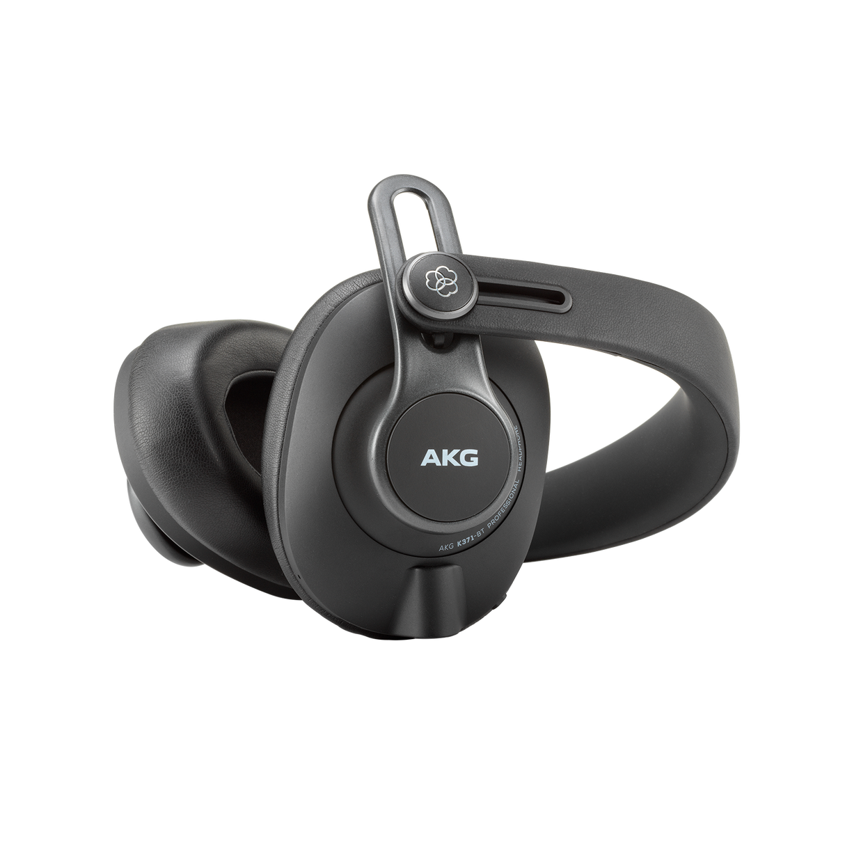 AKG K371 Bluetooth headphones