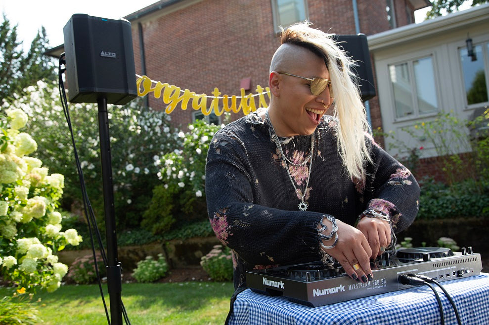 Altoparlante della batteria di cespugli di alto