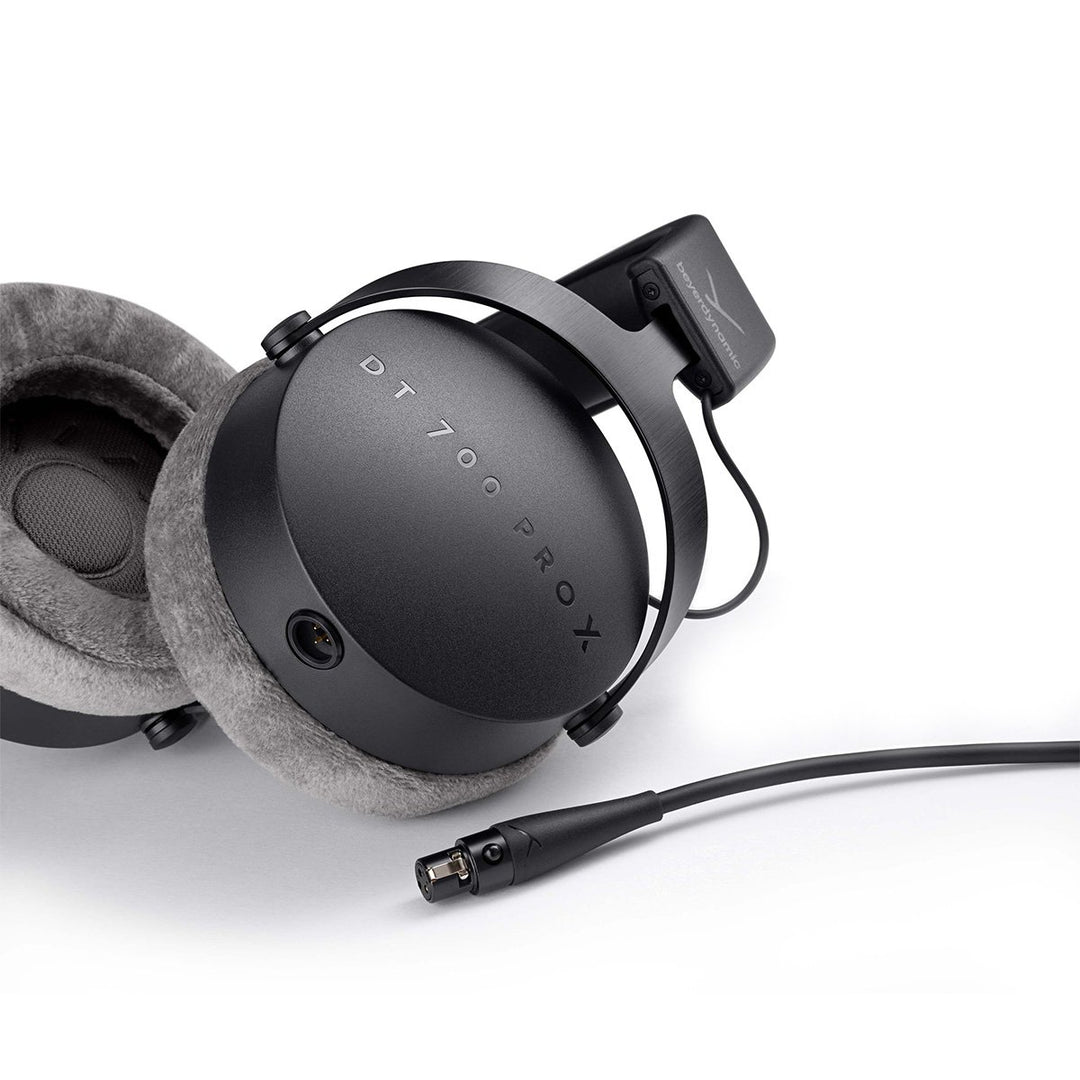 Beyerdynamic DT 700 PRO X - Cuffie da Studio (Nero)