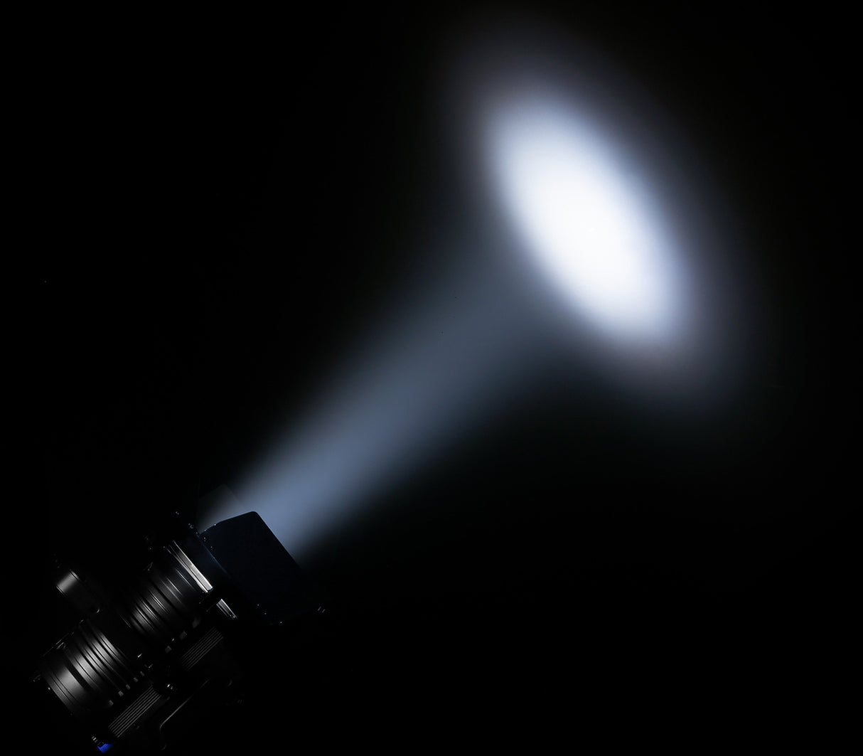 Cameo TS 200 FC Theatre spot