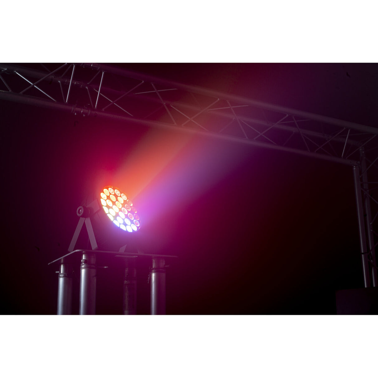 AFX RGBW Led Pair w. Zoom (28x10W)