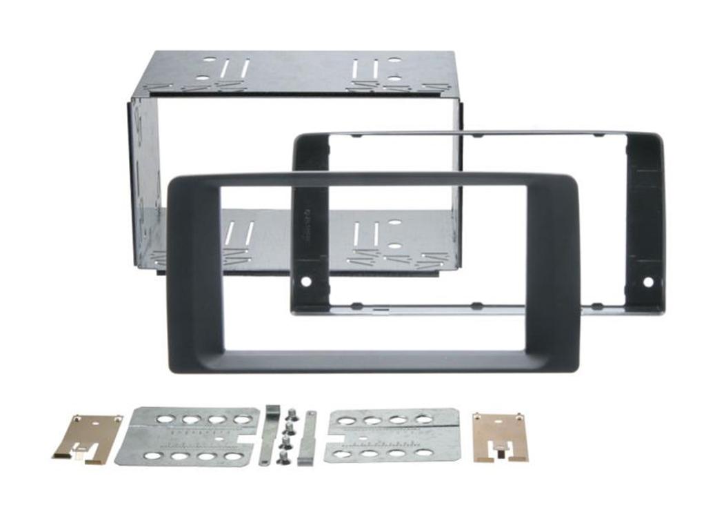 CT23MN02 2-DIN Cornice per MAN