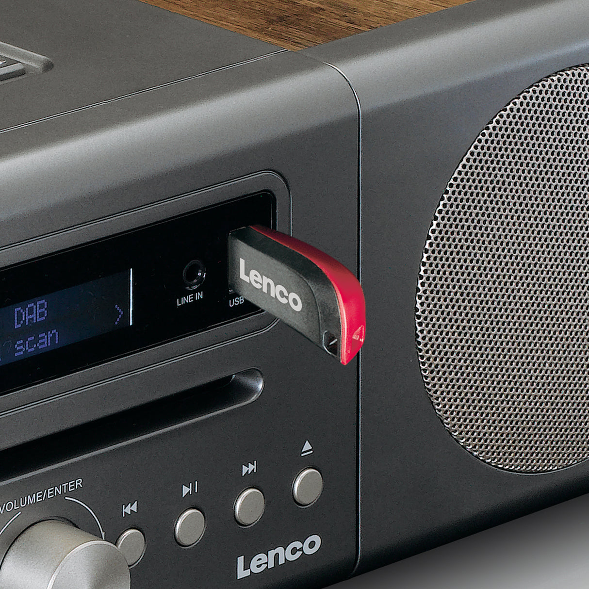 Lenco MC-175SI DAB+CD MP3 player