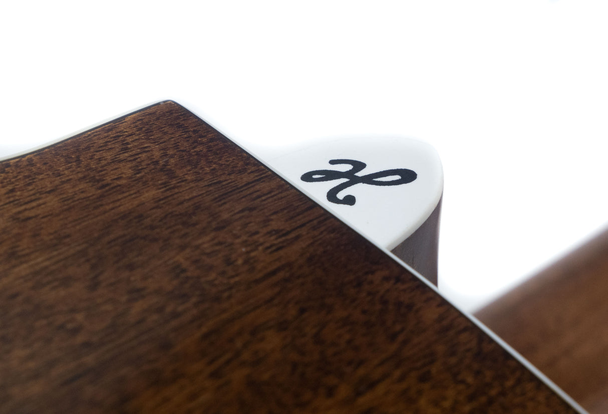 Hagstrom Mora II Concert CE - mahogany