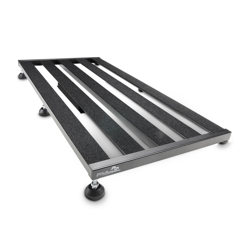 Palmer PEDALBAY® 80 - Letvægts, variabelt pedalboard med beskyttende softcase, 80 cm
