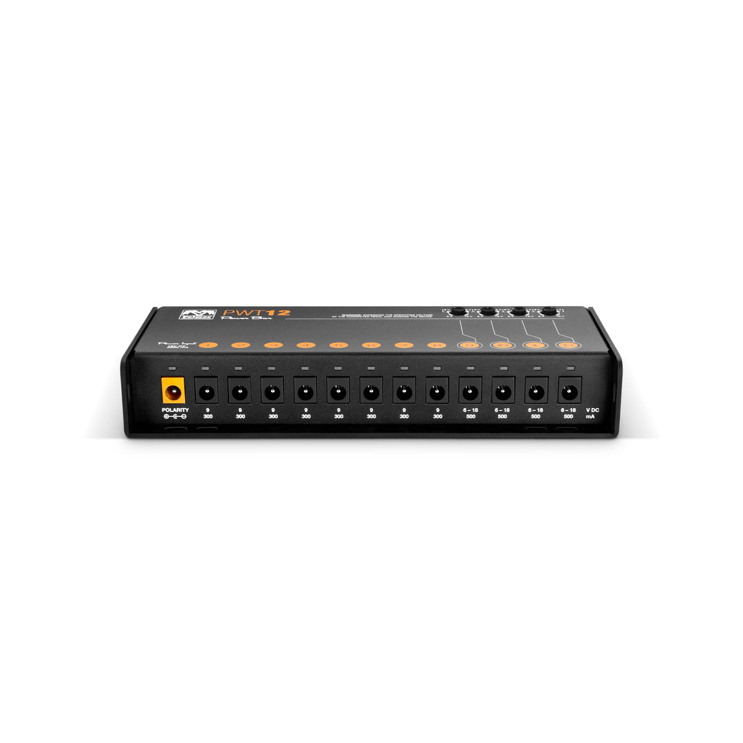 Palmer PWT 12 MK 2 – alimentatore universale per pedalboard con 12 uscite