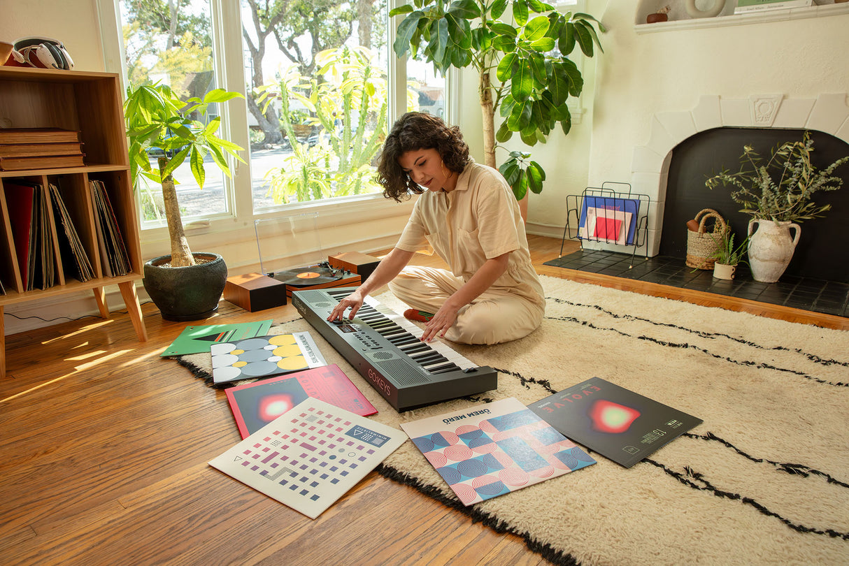 Roland GO:KEYS 5 Keyboard (White)