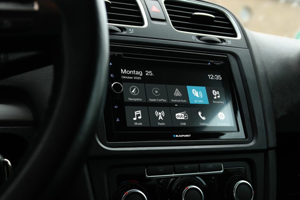 Blaupunkt Copenhagen 700 con CarPlay, Android, DAB+ e Bluetooth