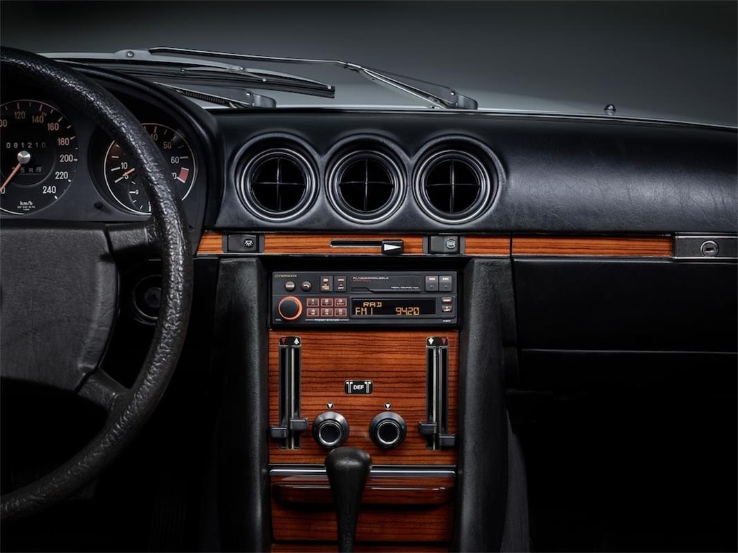 Pioneer SXT-C10PS Autoradio retrò con DAB+ e Bluetooth