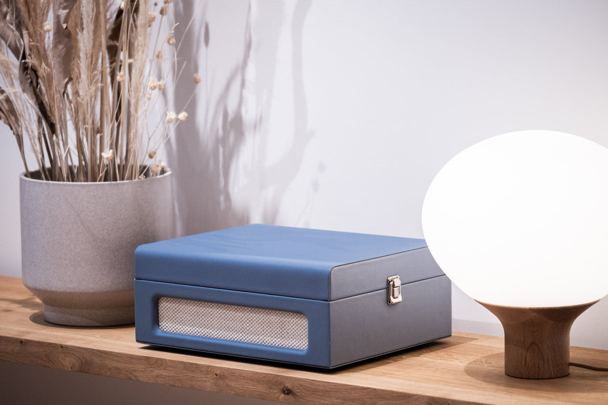 Studio 57 Groovy Turntable (Blue)