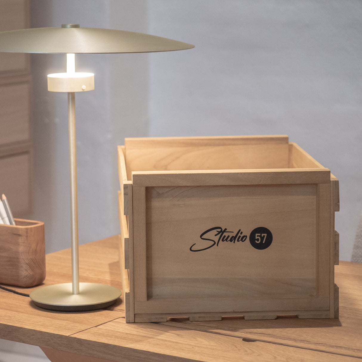 Studio 57 Vinyl record storage box (Wood)