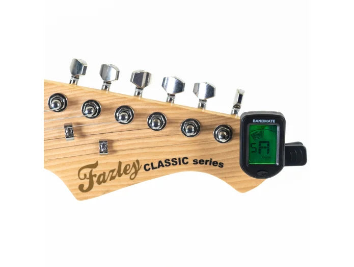 Reno RU320 Grand Concert Ukulele (Natural) Starter Kit