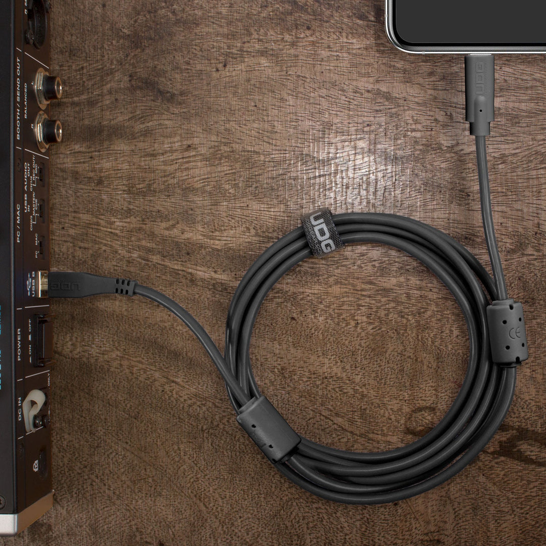 UDG Ultimate Audio Cable USB 2.0 C-B Nero Dritto 1,5m