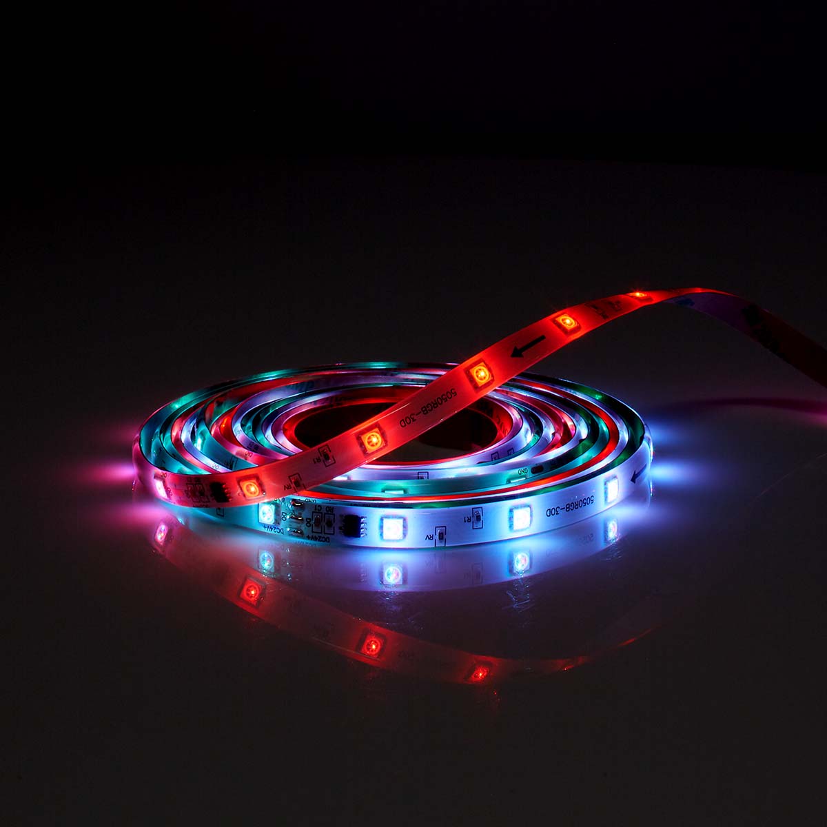SmartLife LED Tape | Wi-Fi | Multicolour | SMD | 5.00 m | IP65 | 2700 K | 960 lm | Android / IOS