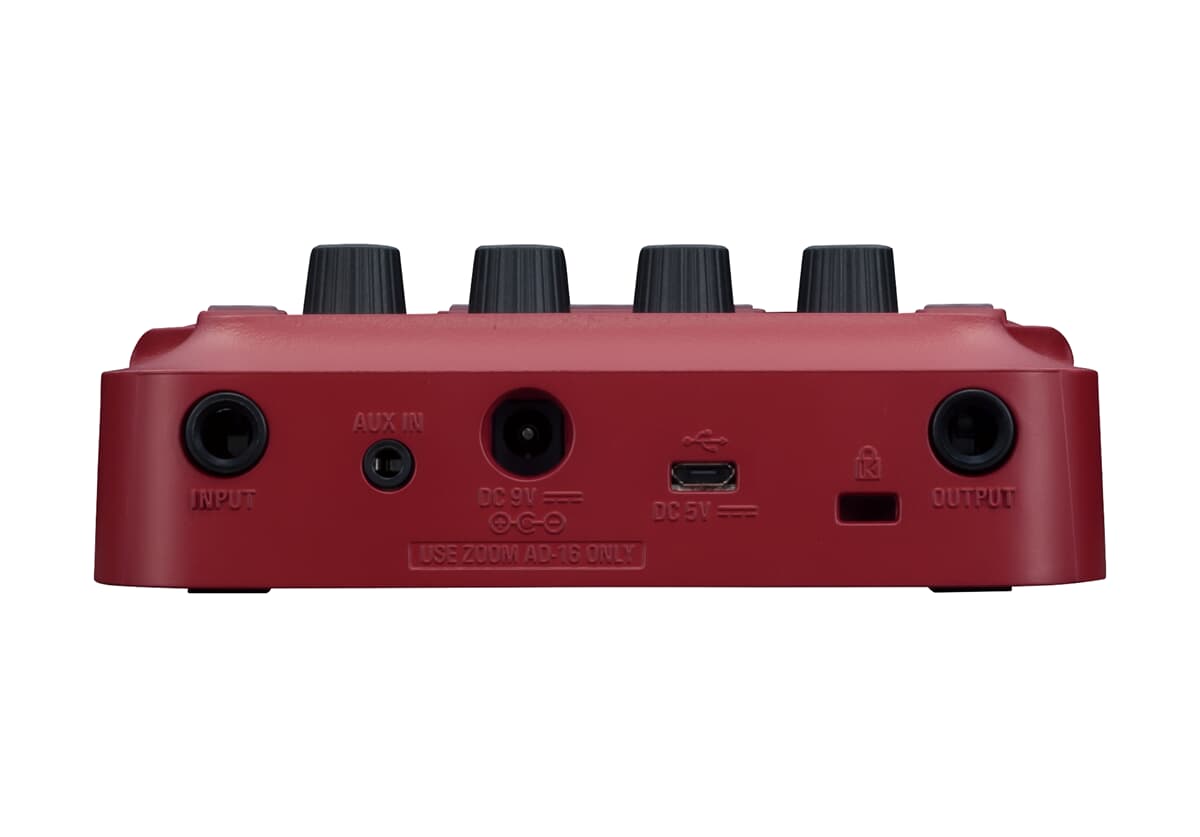 Zoom B1 Four Multieffetto per Basso