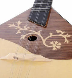 GEWA Balalaika - 6 corde (interamente massello)