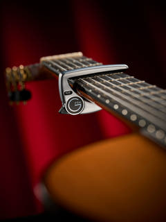 G7th Capo Performance - Chitarra classica, argento (C83013)