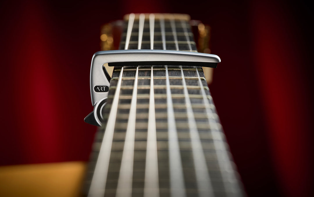 G7th Capo Performance - Chitarra classica, argento (C83013)