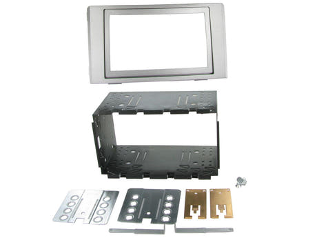 21CT23IV02 2-DIN Cornice per Iveco