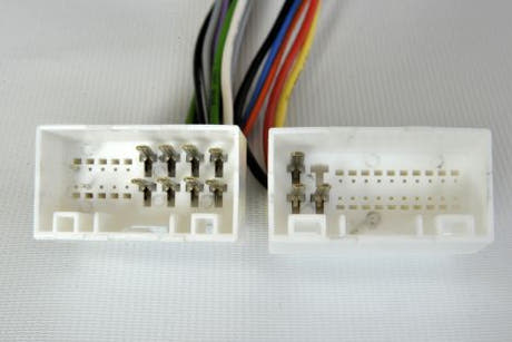 302830583 Connettore ISO per Hyundai e Kia