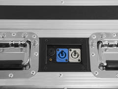 ROADINGER Flightcase 4x AKKU BAR-6 Glow QCL Flex QuickDMX con funzione di ricarica