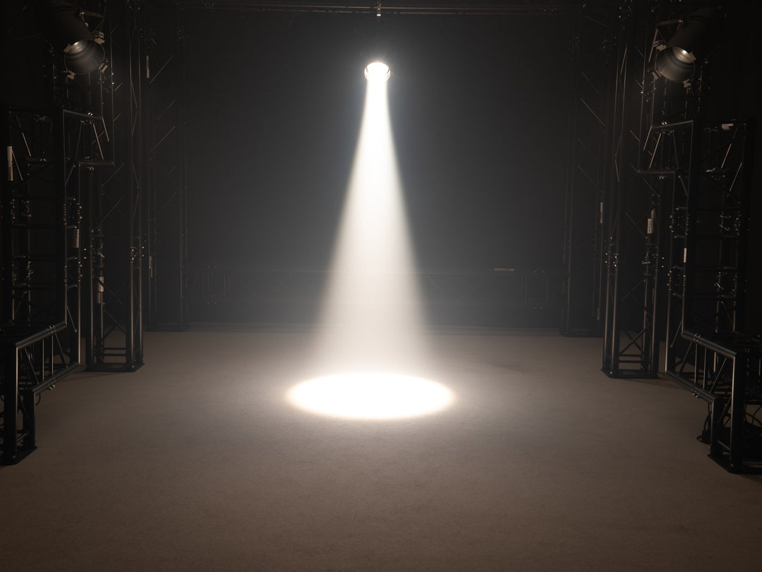 Eurolite LED PAR-64 Lampada COB 3000K Zoom (100W)