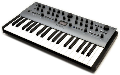 Modal Electronics Carbon8