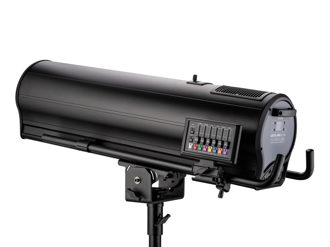 EUROLITE LED SL-1000 MFZ DMX Faro di ricerca incl. flight case