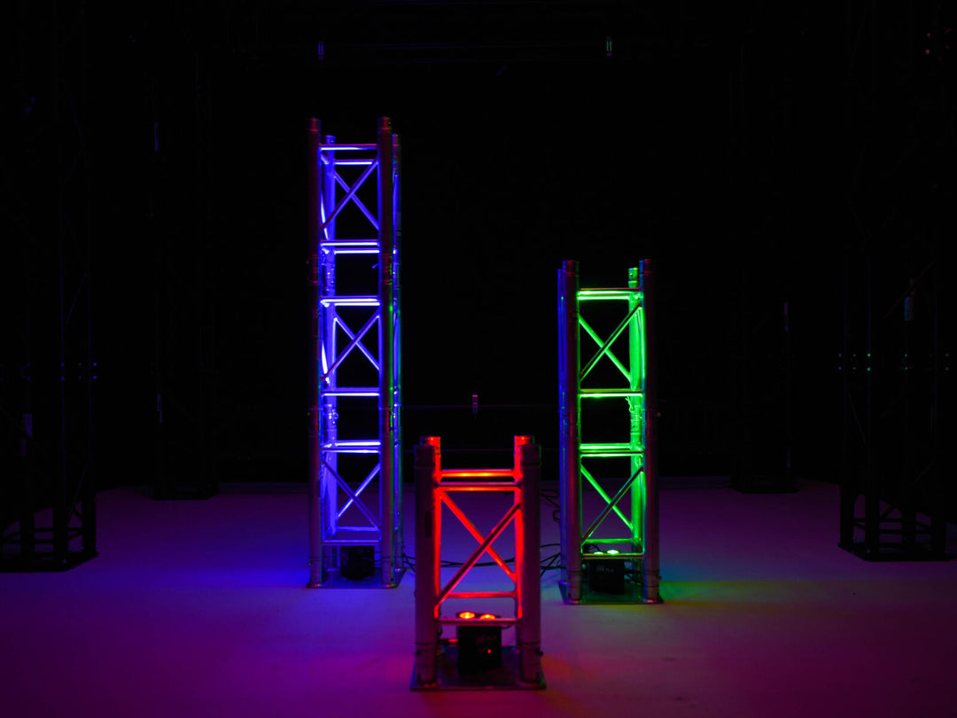 Eurolite LED TL-3 RGB+UV luce per truss