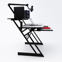 Tavolo da studio con ripiani ed estrazione per keyboard (120 cm)