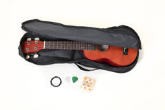 Miguel Almeria Player Pack, ukulele soprano rosso bruno con gig bag