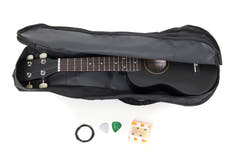 Miguel Almeria Player Pack, ukulele soprano nero opaco con custodia bag