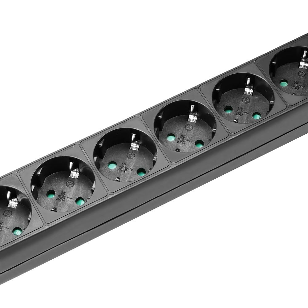 Adam Hall Ciabatta elettrica (Schuko) (1,4m)