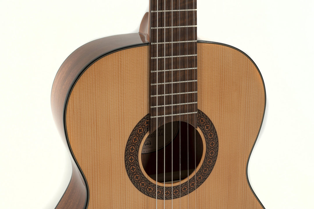 Chitarra classica GEWA Pro Arte GC 100 A - misura 7/8
