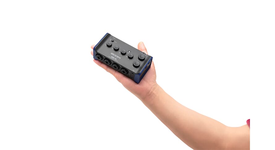 Zoom AMS-44 Schede Audio
