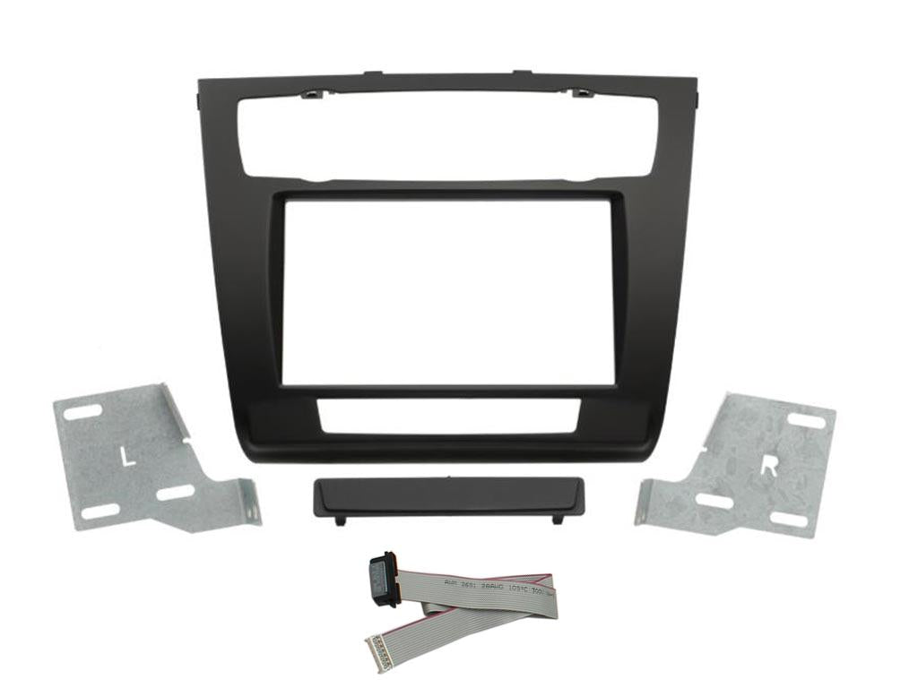 CT23BM05 2-DIN Cornice per BMW