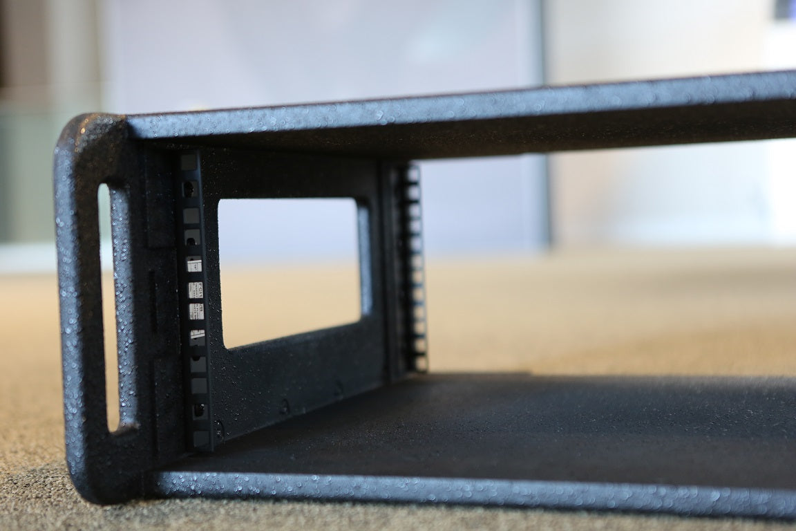 Caymon flightcase 19" insert rack 2 unit