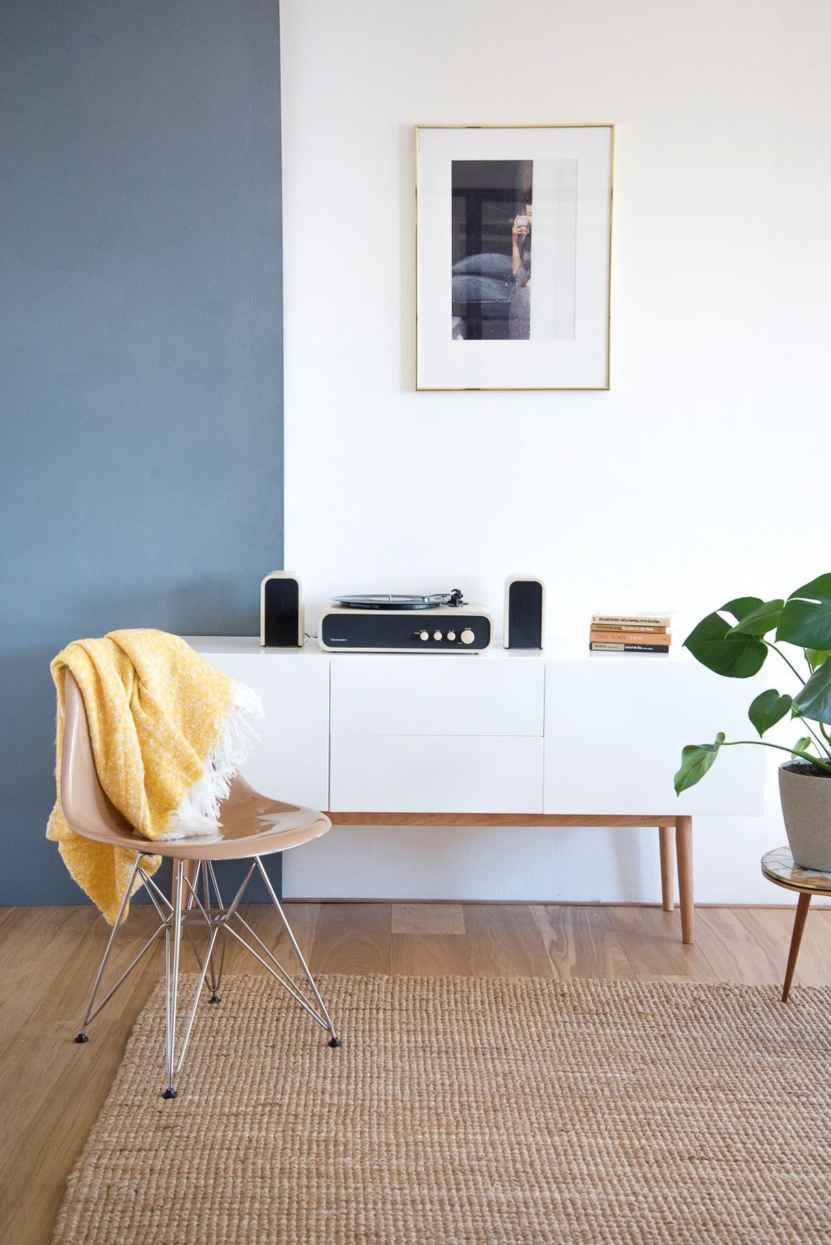 Crosley Gig Turntable with Speakers - Natural